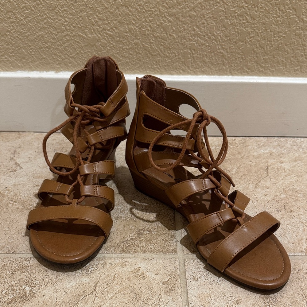 Brown Strappy Women's Sandals